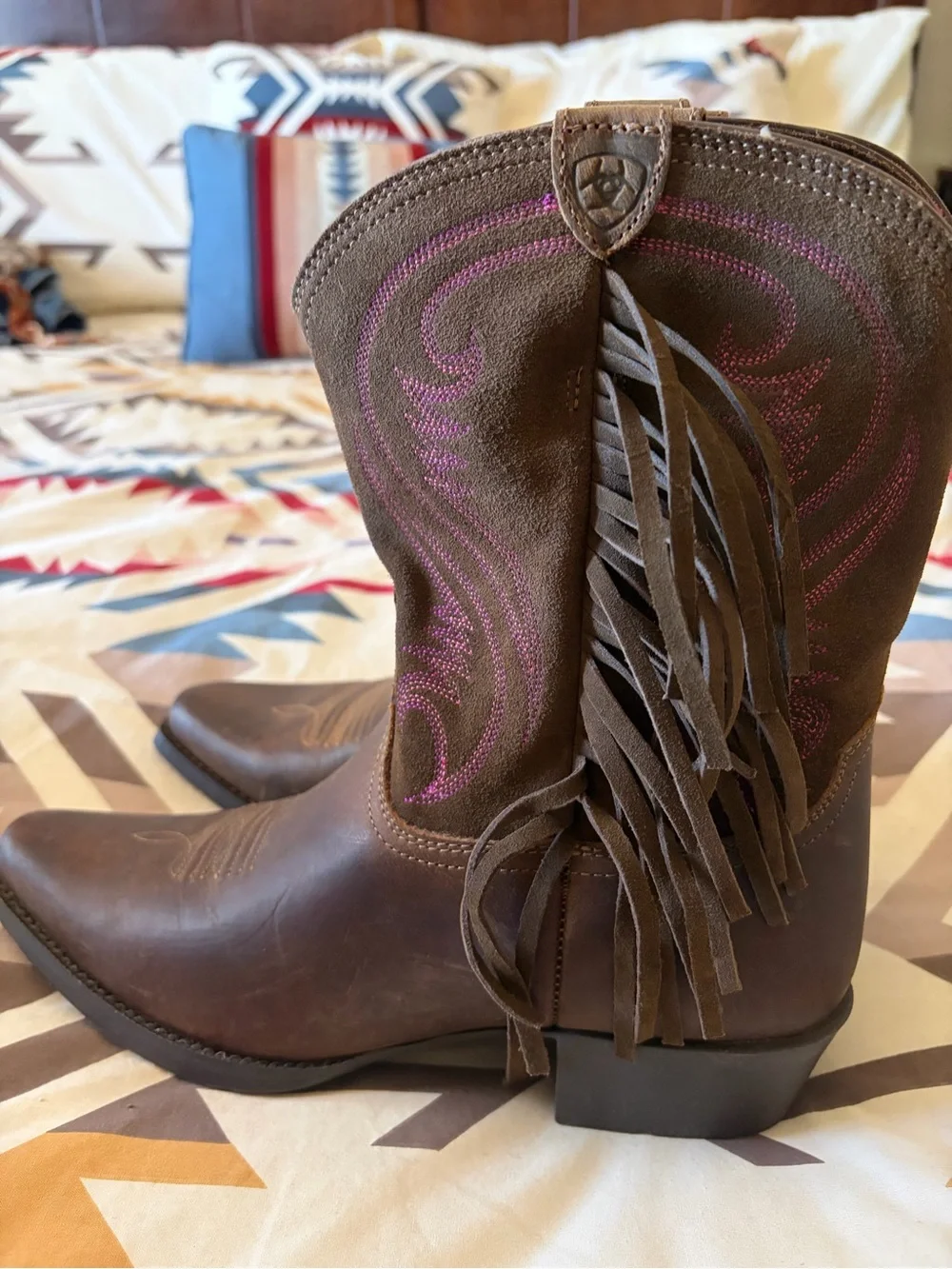 Girls Ariat boots 6 youth